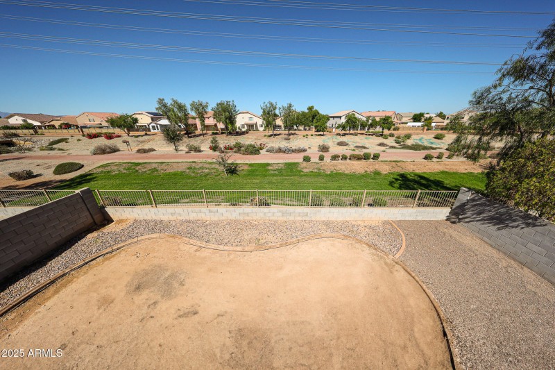 C (Fence lot View) (9)