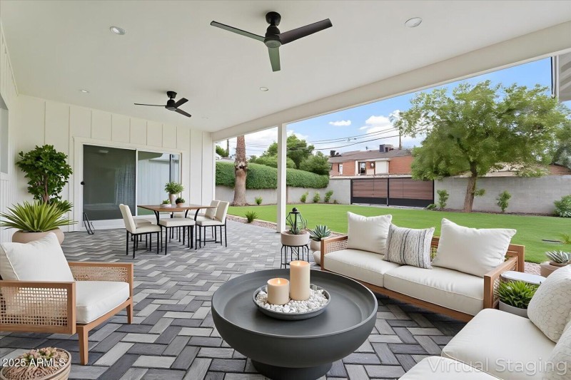 36-A7408164 - Back Patio