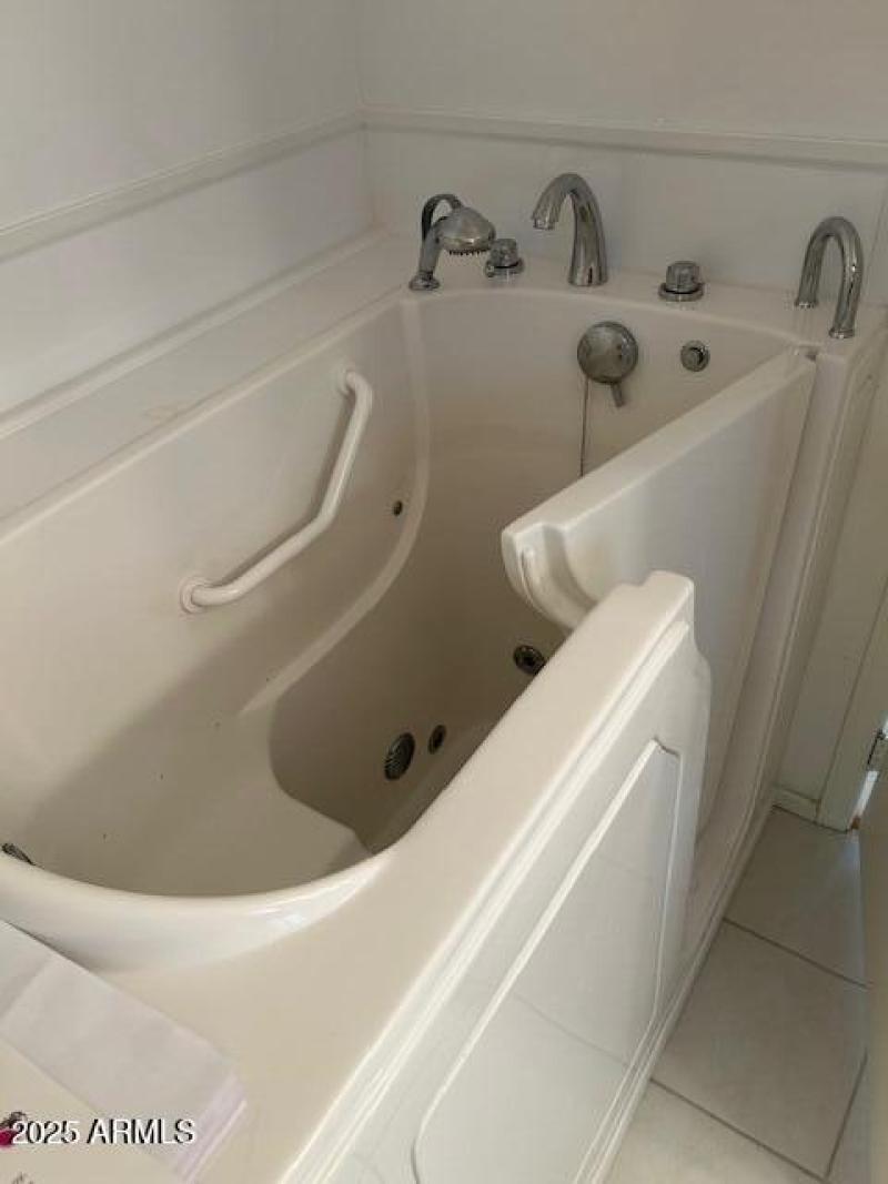 Primary Jetted Walk-In Spa Tub