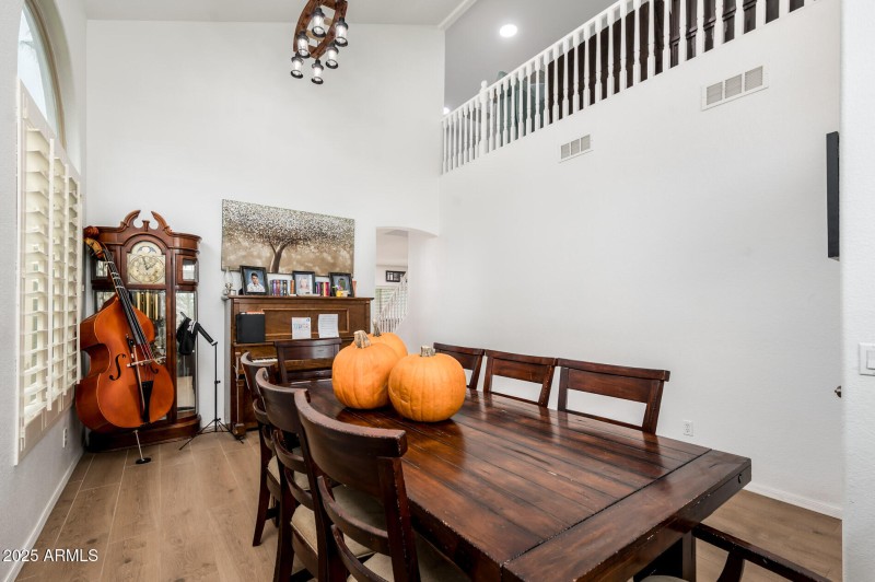 1648 E Palomino Dr - MLS-8