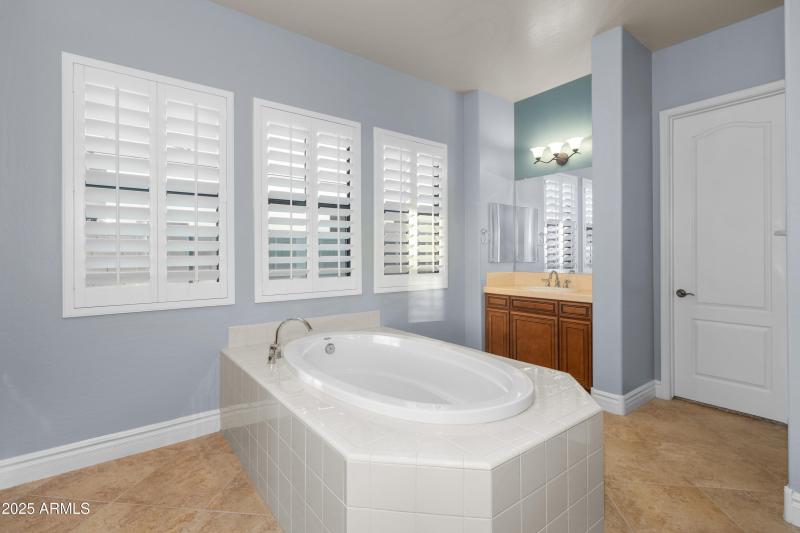 4126-S-Last-Chance-Trail-30