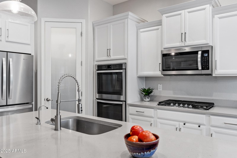 42211 W Cribbage Rd-13