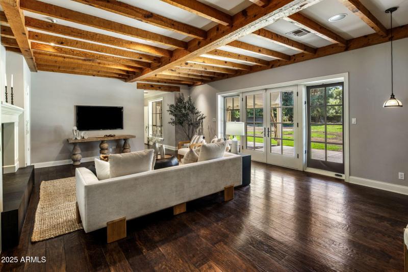 15-web-or-mls-D46A4714 copy