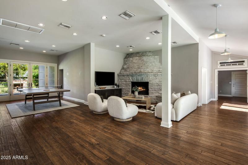 24-web-or-mls-D46A4770 copy