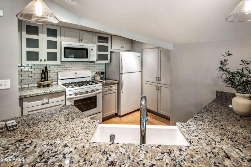 39-web-or-mls-D46A4887 copy