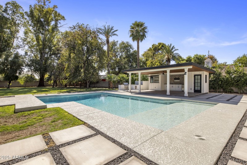 45-web-or-mls-D46A4928