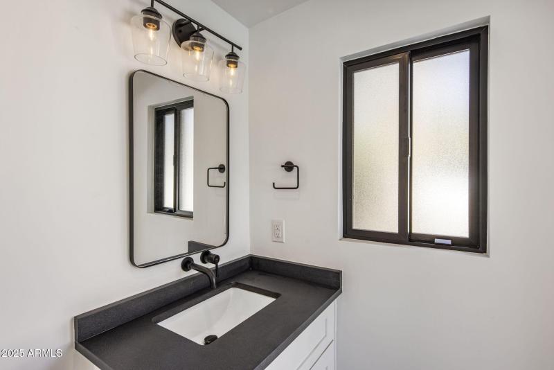 48-web-or-mls-D46A4949