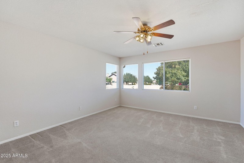 25-web-or-mls-Candlewood-25