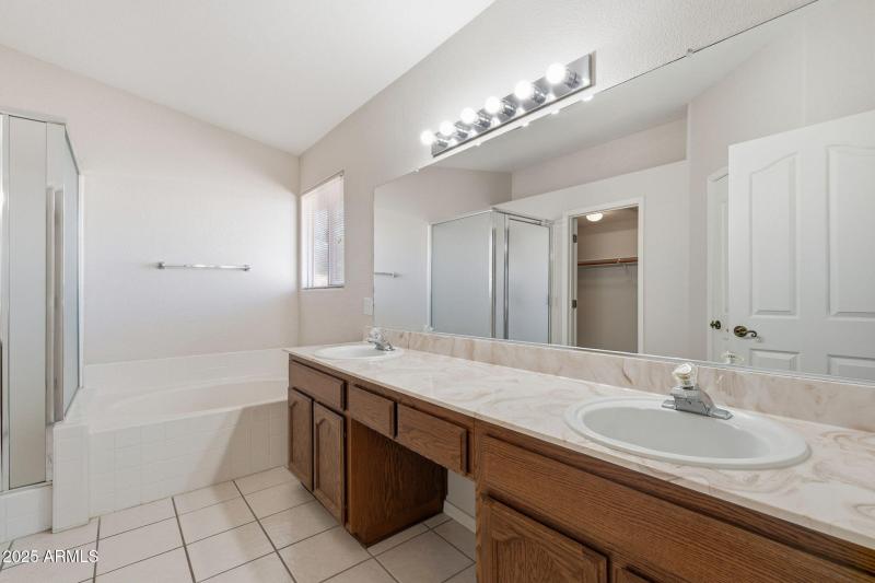 30-web-or-mls-Candlewood-30