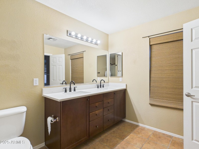 Double vanity for master suite