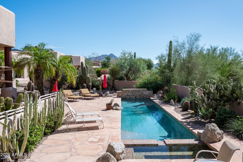 Lap Pool with Fountain & Spa