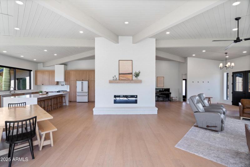 20-Living Area and Dining