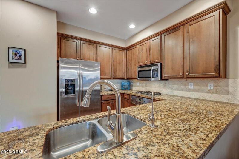 09-Kitchen Detail II