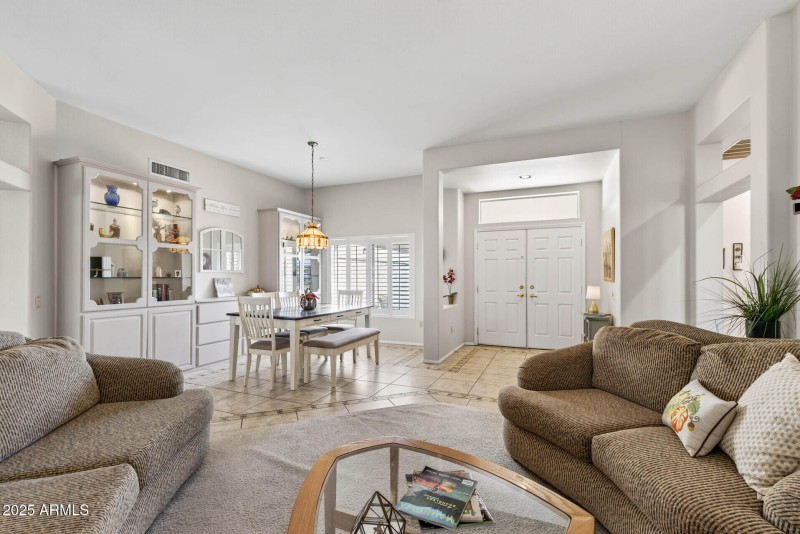 14_22010_N_Mirage14_mls