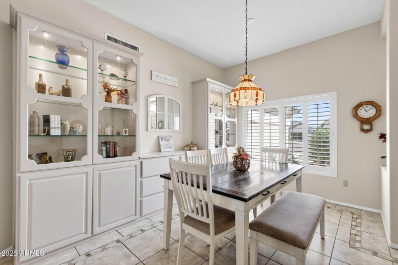 15_22010_N_Mirage15_mls