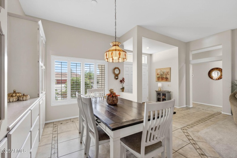 16_22010_N_Mirage16_mls