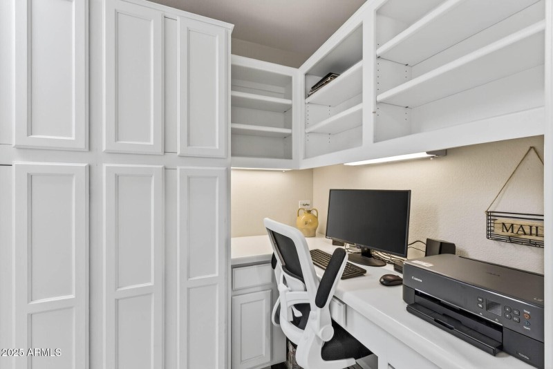 27_22010_N_Mirage27_mls