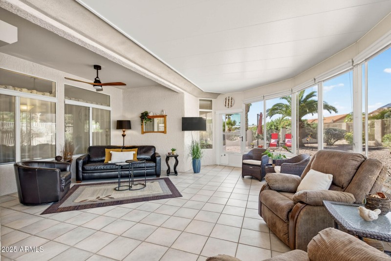 30_22010_N_Mirage30_mls