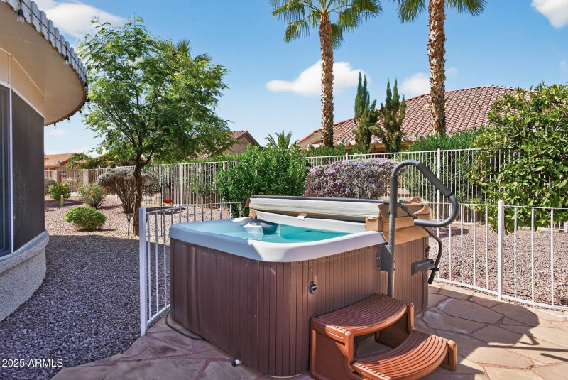 47_22010_N_Mirage47_mls