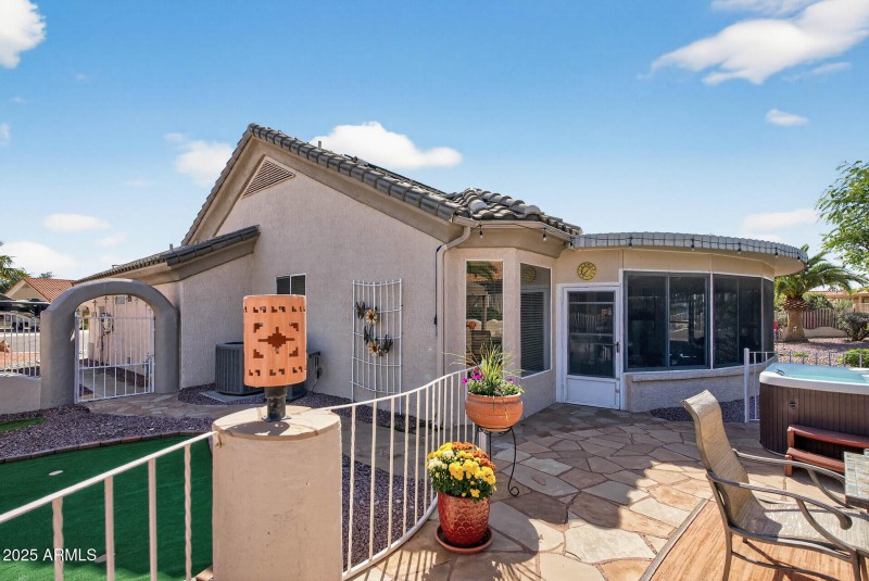 53_22010_N_Mirage53_mls