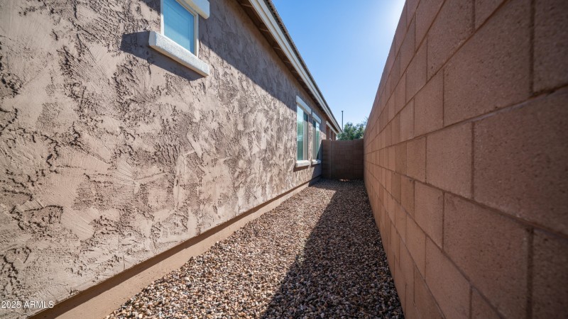 2358 E Runaway Bay Pl Exterior Photos-51