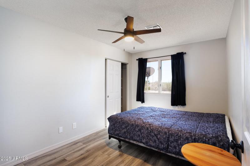 Bedroom 2 (4)
