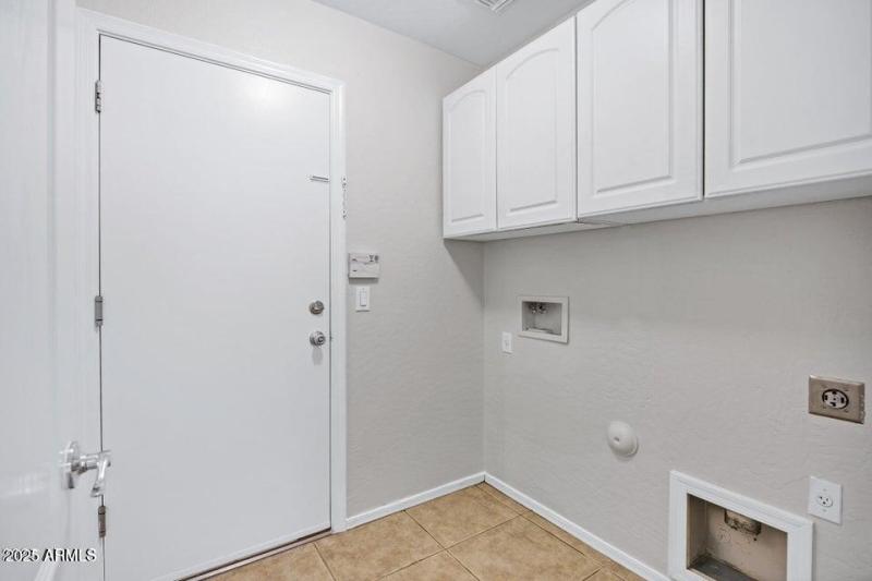 20250918232030878411000000-o