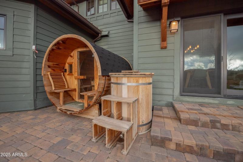 Sauna & Cold Plunge-See Comments