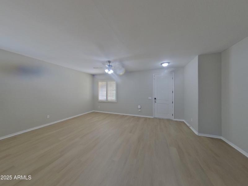 1_pc_jw07Q5ggDB_WOfqNGTeCA_layout_1