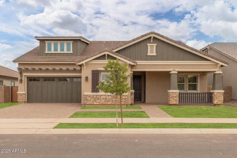 1)FRONT OF HOME