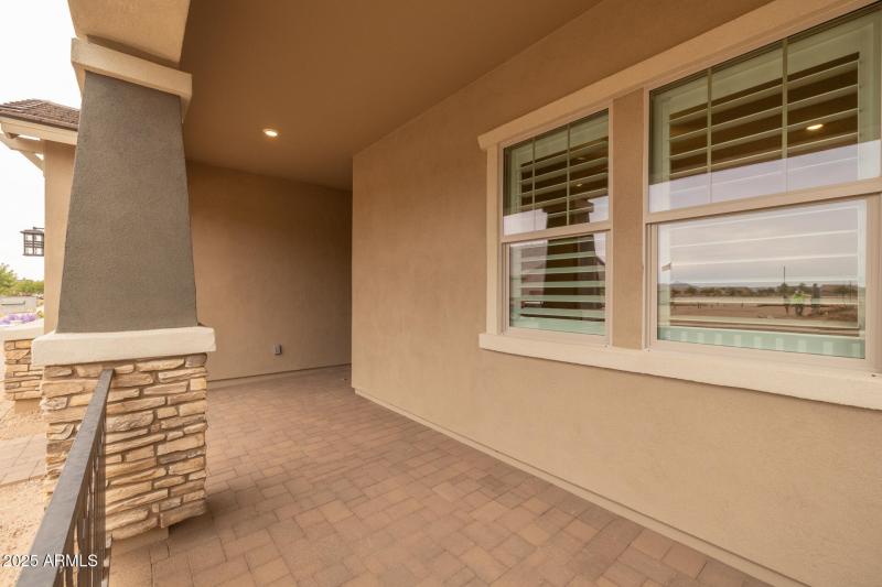 5)FRONT OF HOME