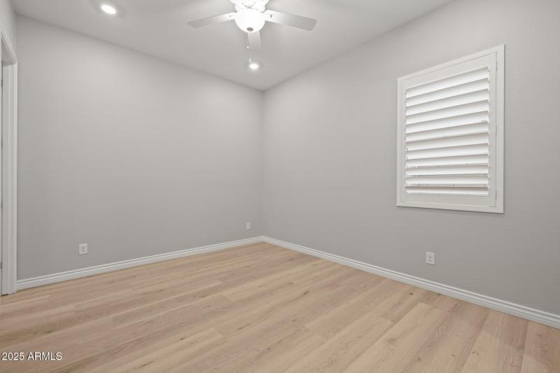 34)CASITA BEDROOM