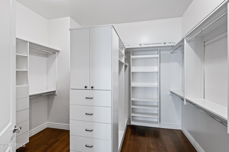 11433 E Cavedale Dr-33