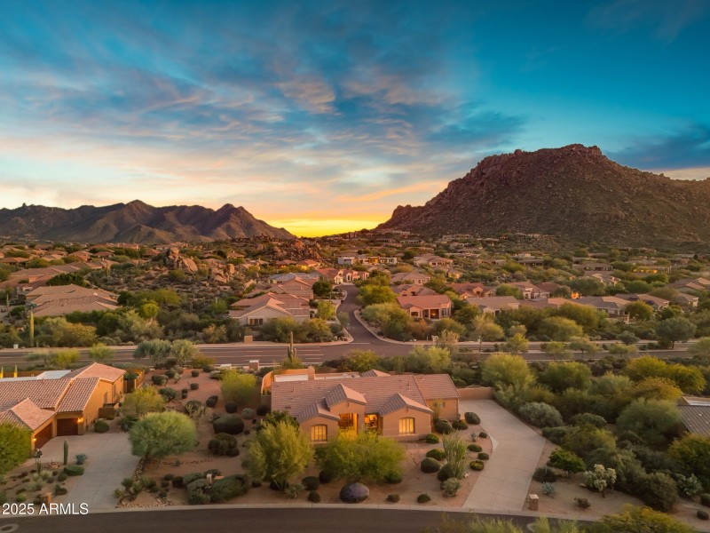 11433 E Cavedale Dr-60