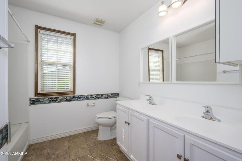 18-web-or-mls-Molly-7