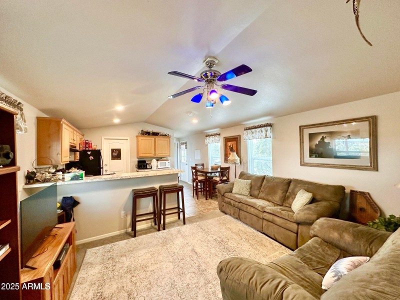 20250320164534246614000000-o