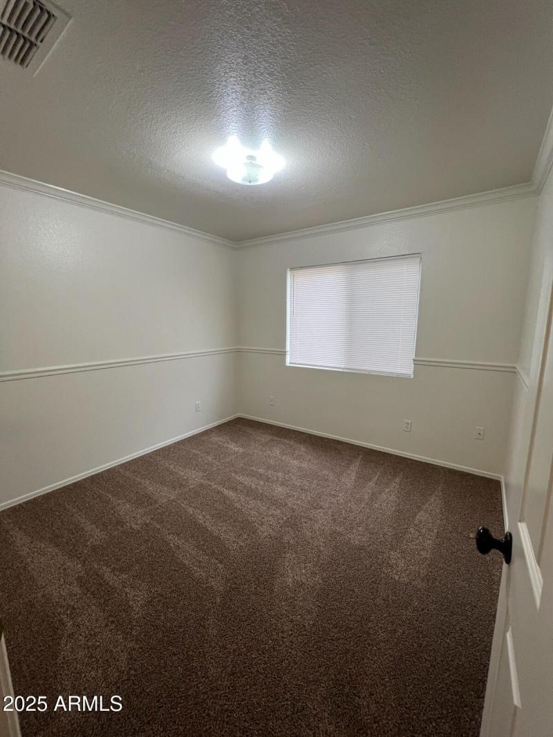 Elmer Diaz 81st Ave Bedroom