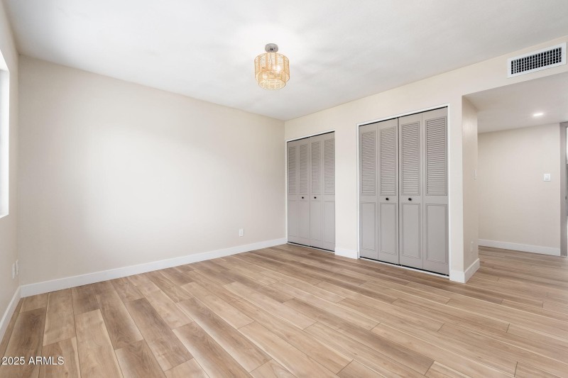 8120 N 32nd Ave - 20