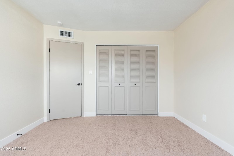 8120 N 32nd Ave - 25