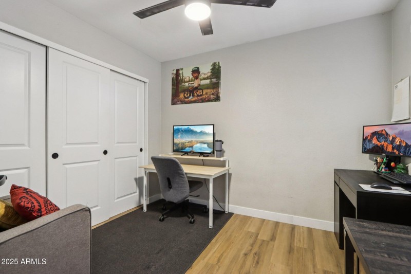 17-web-or-mls-N Alma School Rd-S1710-017