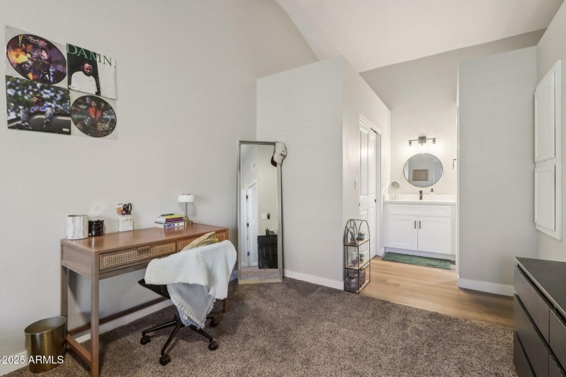 27-web-or-mls-N Alma School Rd-S1710-027