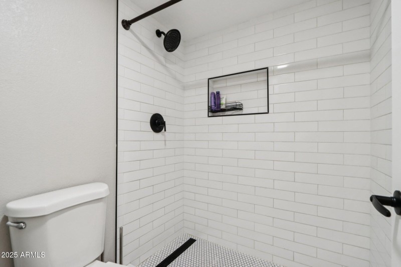 29-web-or-mls-N Alma School Rd-S1710-029