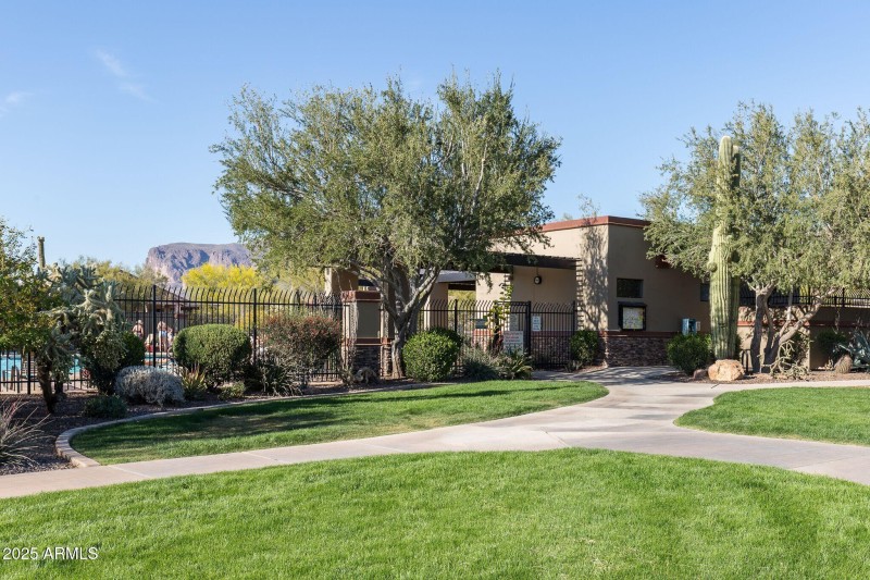 11_Amenities Superstition Foothills