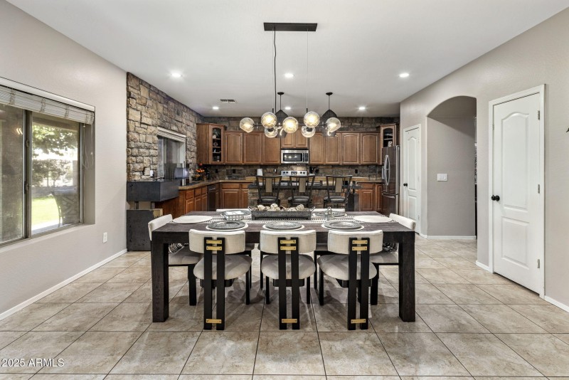 4-web-or-mls-D46A5316