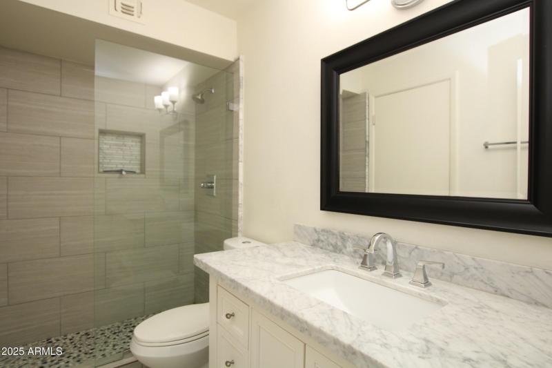 60b509a6-6efe-459b-bbe8-820fb6958794