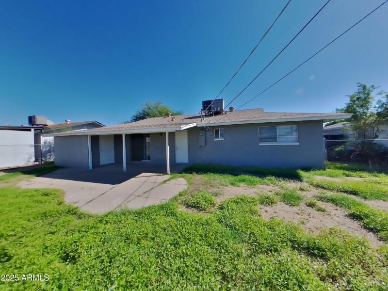 16_pc_8tFDWf5Cdh_k6Sssv5DCC_center_0