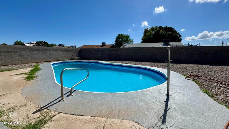 PHOTO-2025-10-17-17-33-04 6