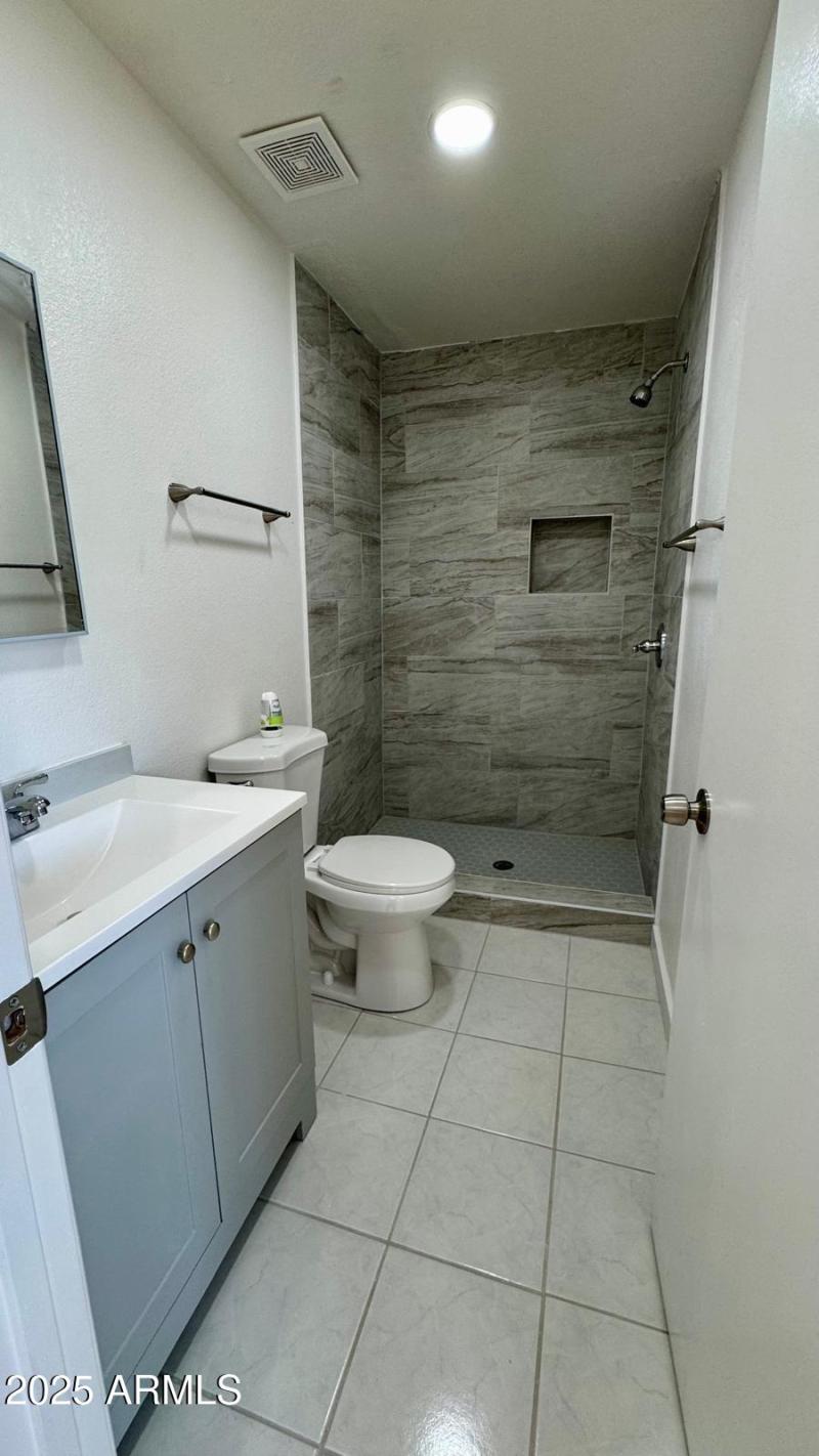 PHOTO-2025-10-17-17-33-04 10