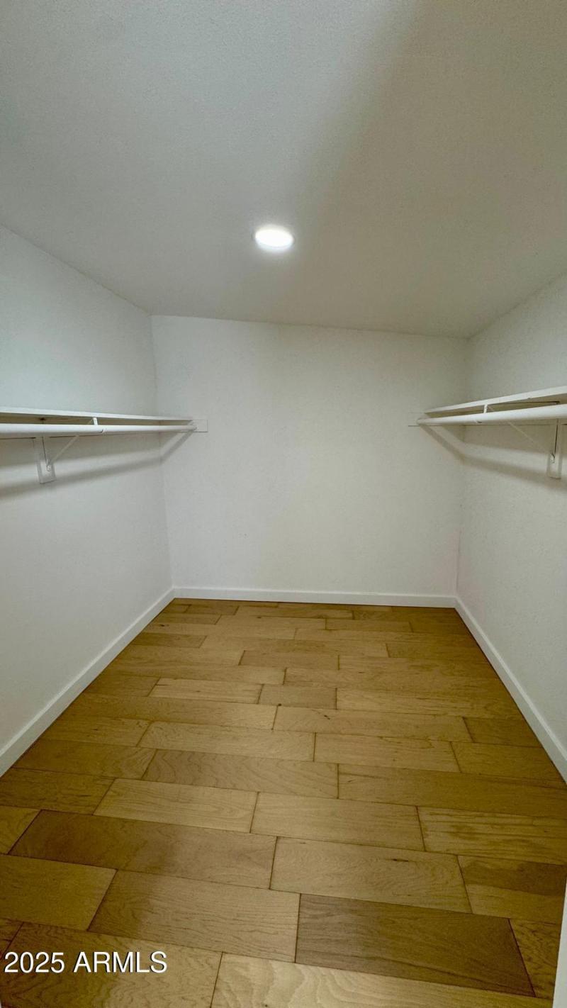 PHOTO-2025-10-17-17-33-04 17