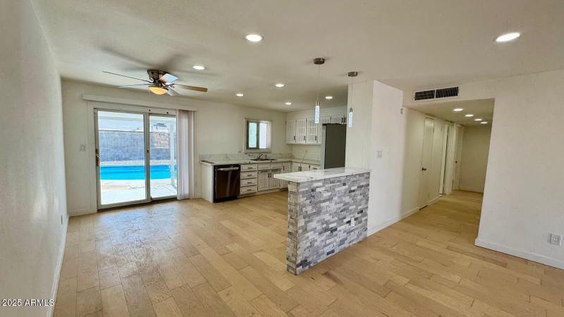 PHOTO-2025-10-17-17-33-04 19